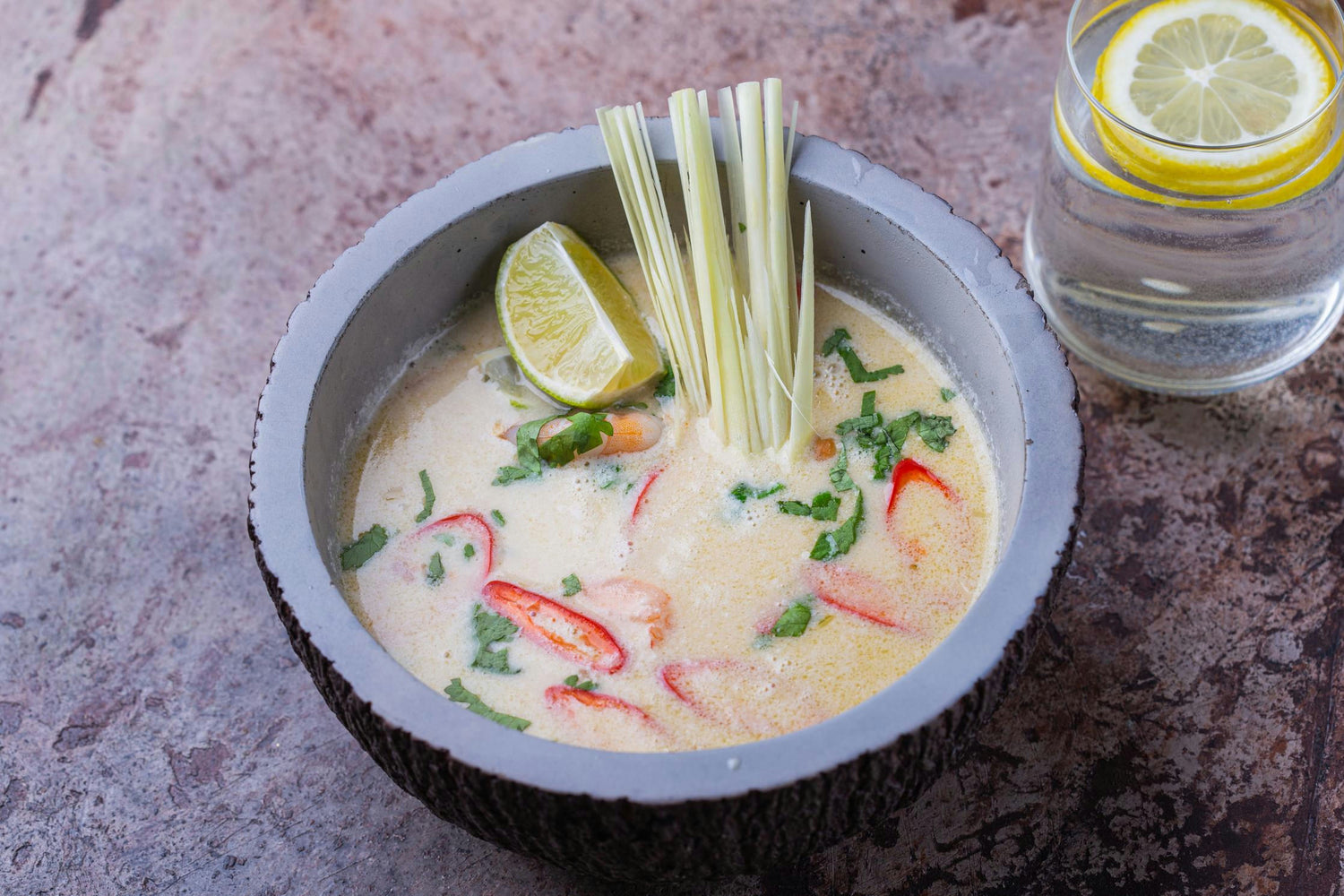 Kreveti tom kha: Hero Image - Pos 1