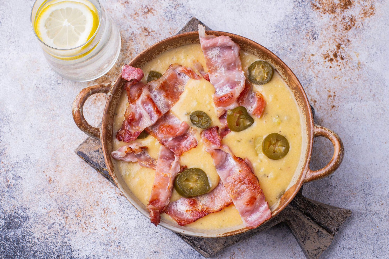 Chowder krõbeda peekoni ja jalopenoga: Hero Image - Pos 1