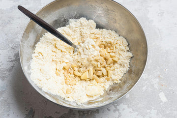Stir in the chopped **almonds**.
